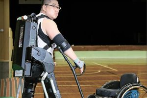 Walking with an Wearable Robot… A Miracle after 20 years of Paraplegics