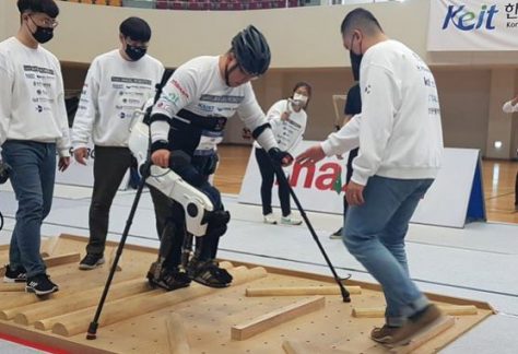 CYBATHLON that combines disability and robots...KAIST won gold medal
