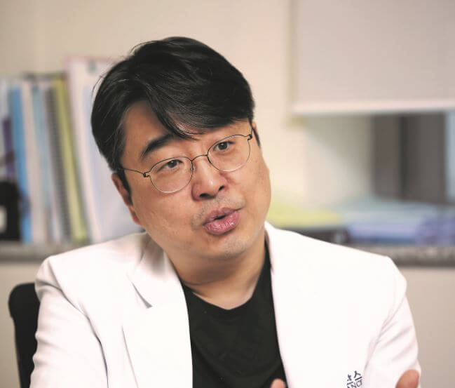 Professor Dongwook Rha - Angel Robotics wins gold medal in Cybethlon 2020 