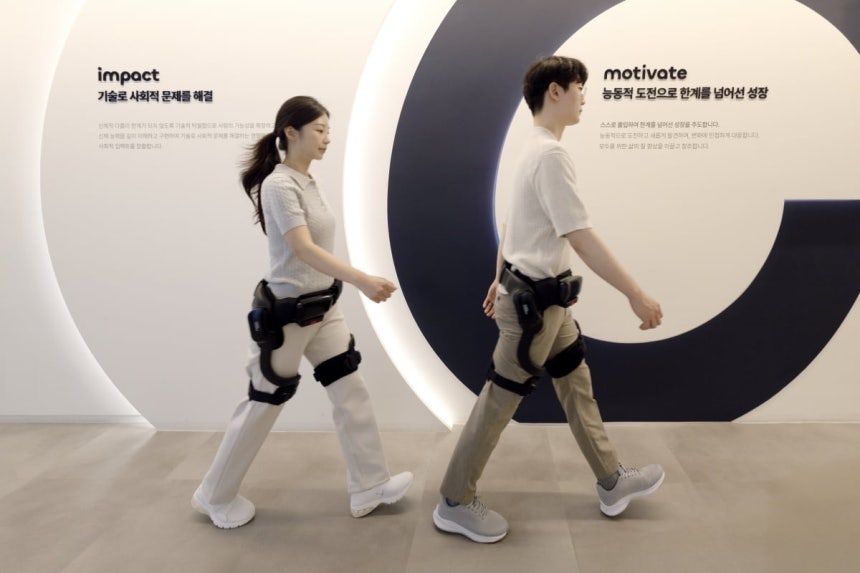 Angel Robotics Unveils New Wearable Robot for Strength Enhancement and Gait Support